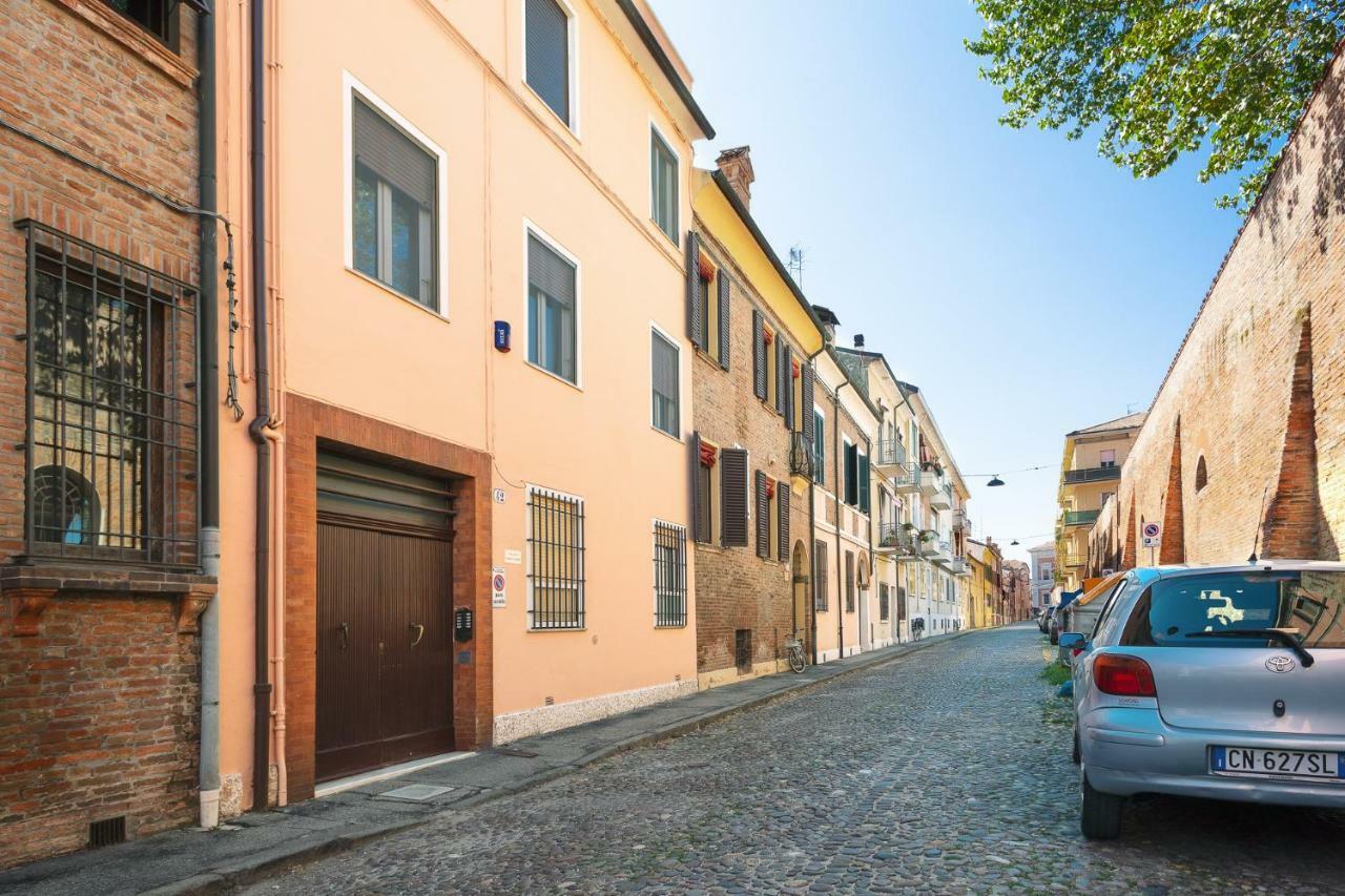 Duplex Apartment In Pieno Centro Ferrara Dış mekan fotoğraf